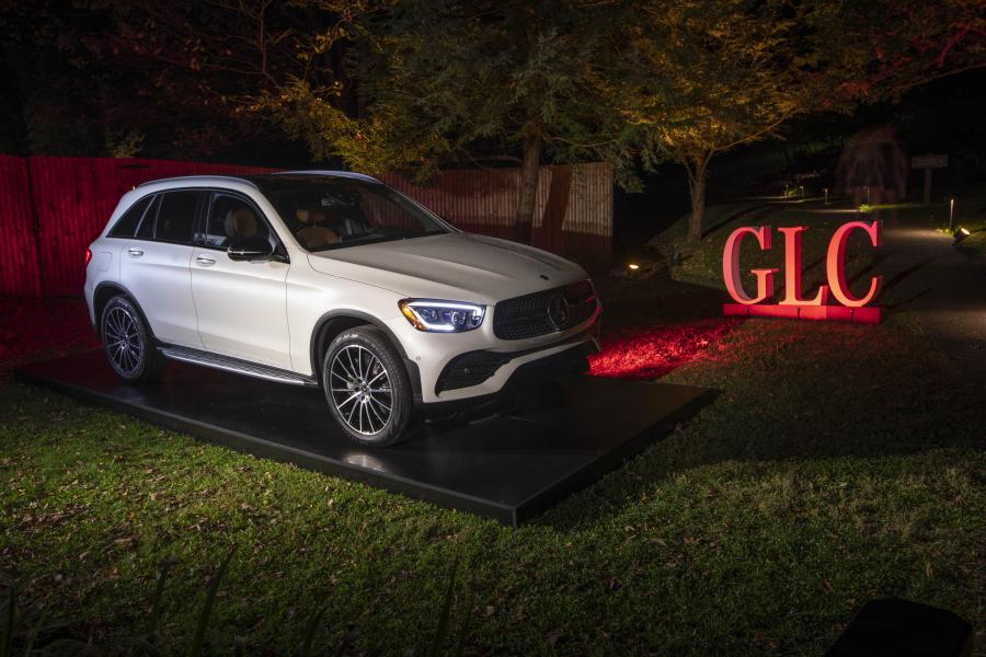  Mercedes-Benz GLC300 4Matic AMG Line (X253) 2019 года  (NA) (фото 44 из 74)